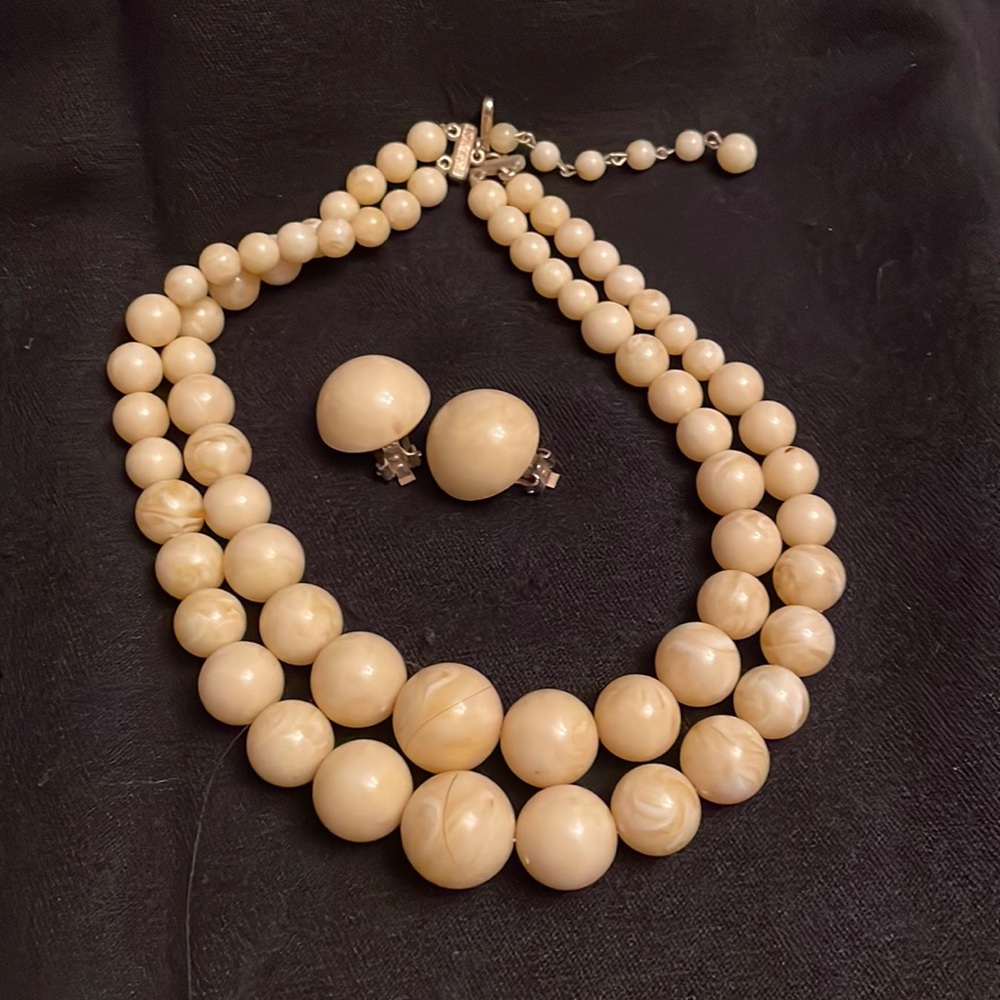 Vintage 1950’s jewelry set